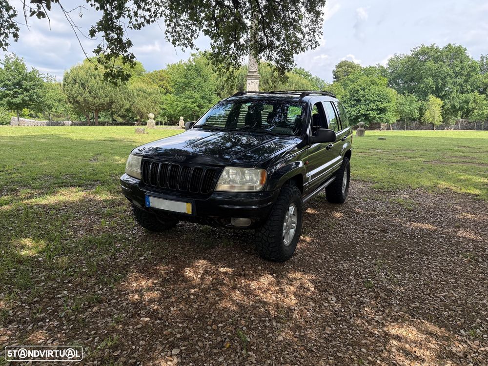 Jeep Grand Cherokee - 1