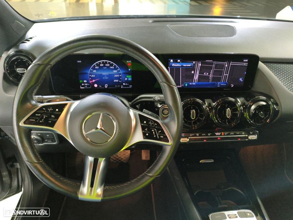 Mercedes-Benz B 250 e - 8