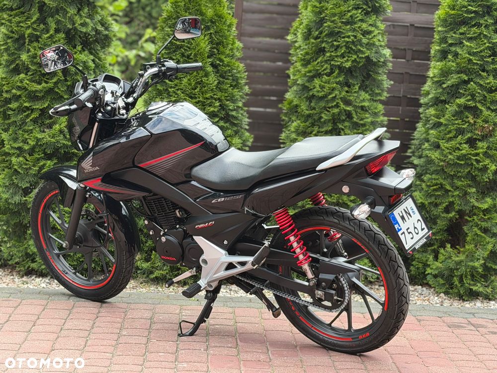 Honda CB - 8