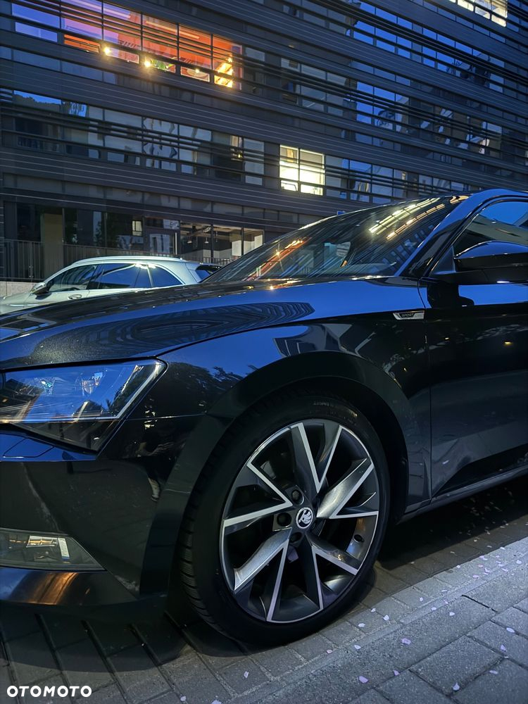 Skoda Superb 2.0 TDI 4x4 Sportline DSG - 5