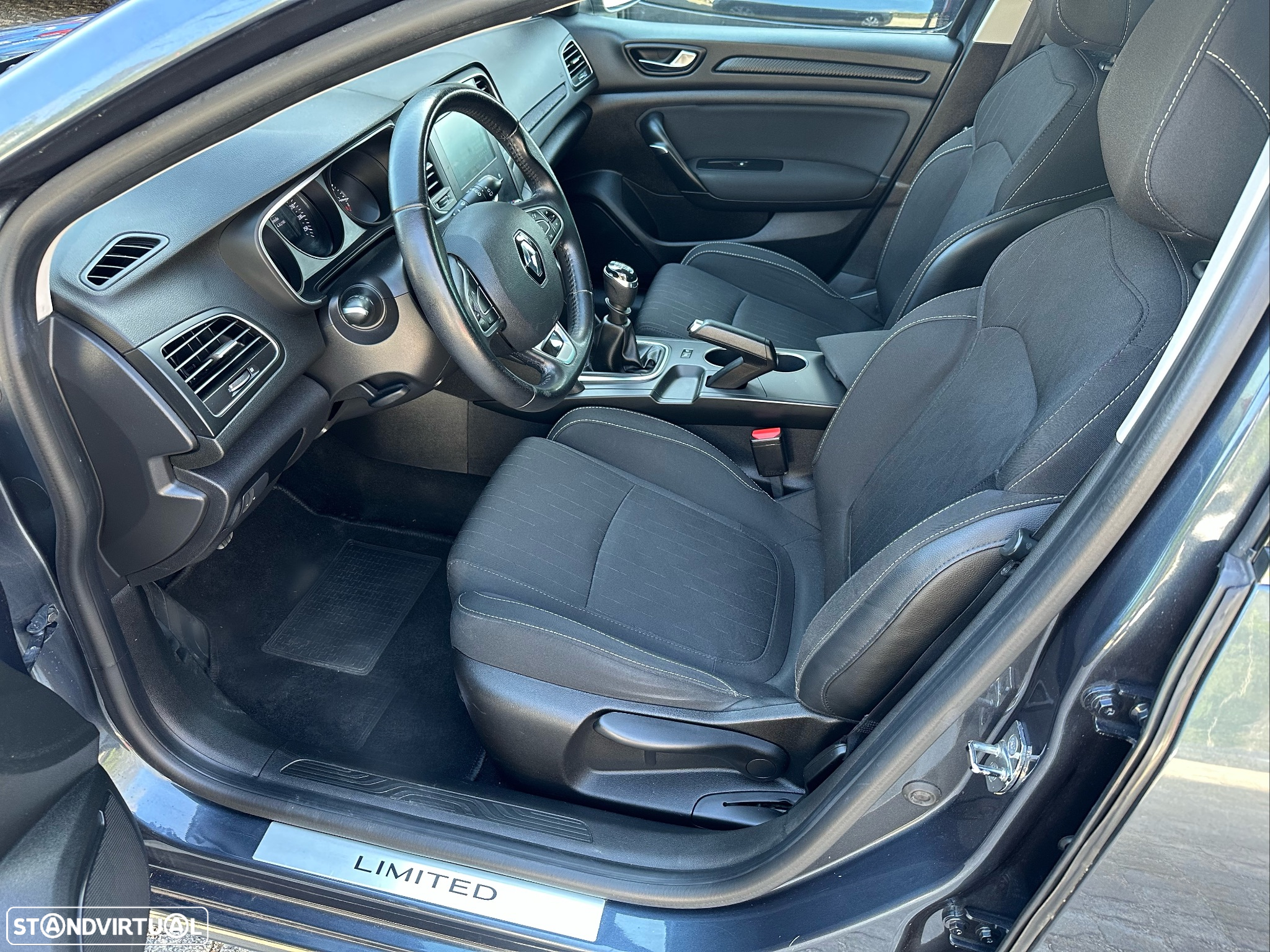 Renault Mégane Sport Tourer 1.5 dCi Limited - 6