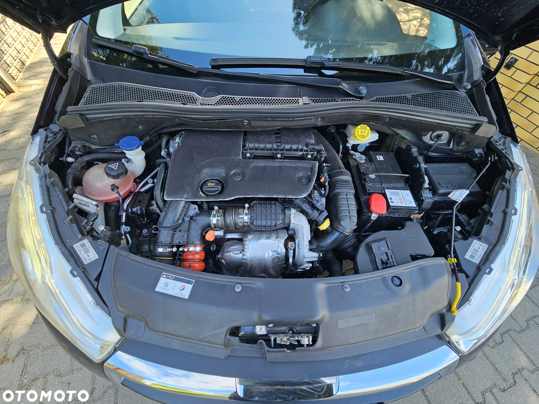 Peugeot 208 Blue-HDi 100 Stop&Start Allure - 10