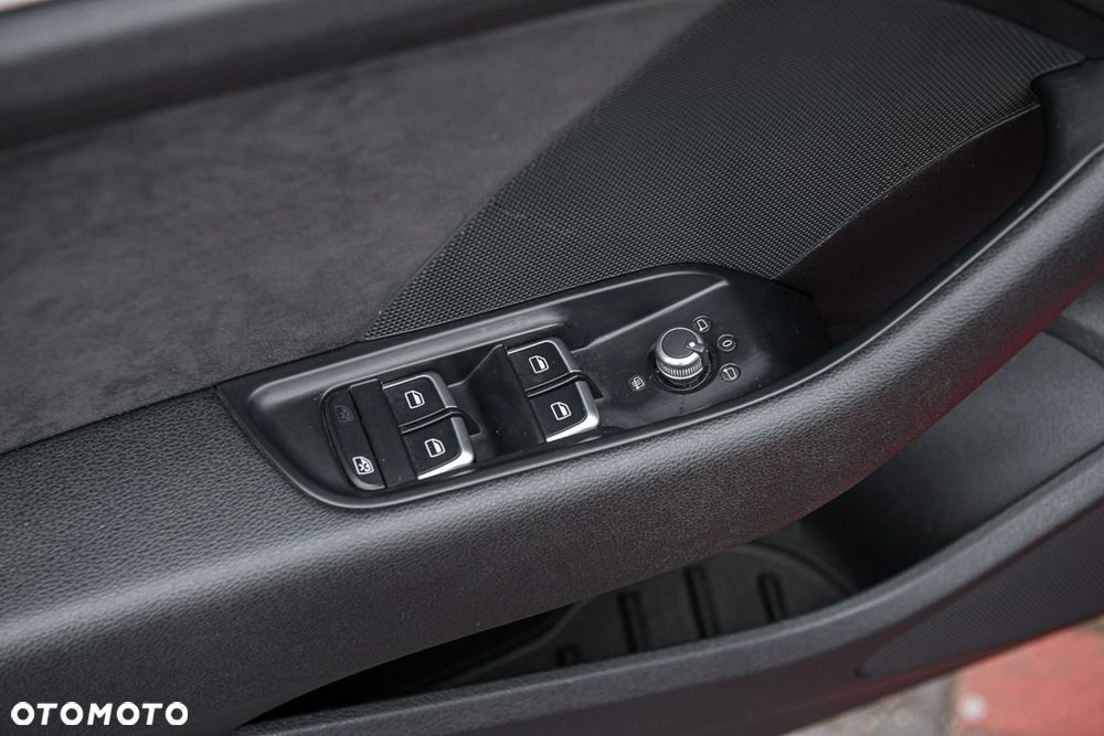 Audi S3 Sportback 2.0 TFSI Quattro - 28