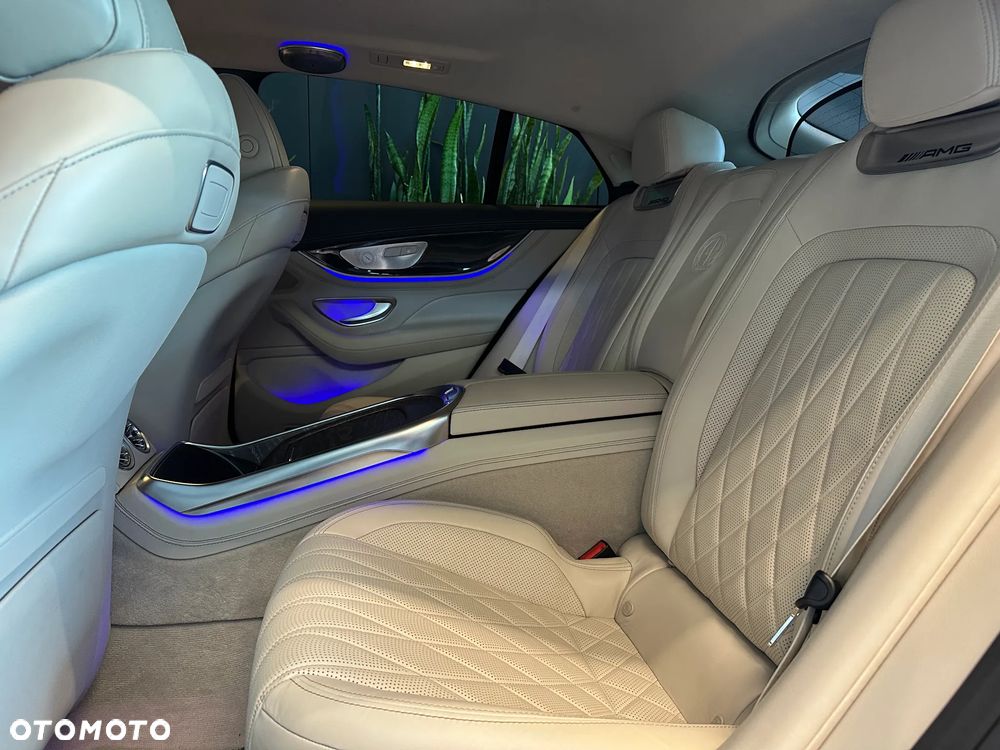 Mercedes-Benz AMG GT 63 S 4-Matic+ - 13