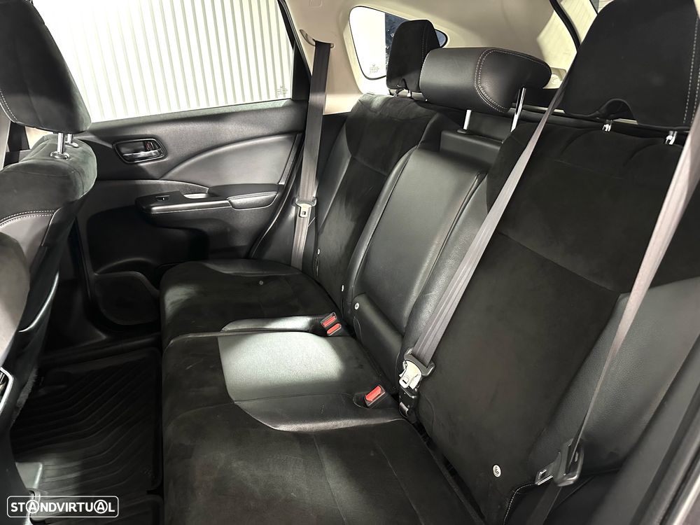 Honda CR-V 1.6i DTEC 4WD Auto Executive - 9