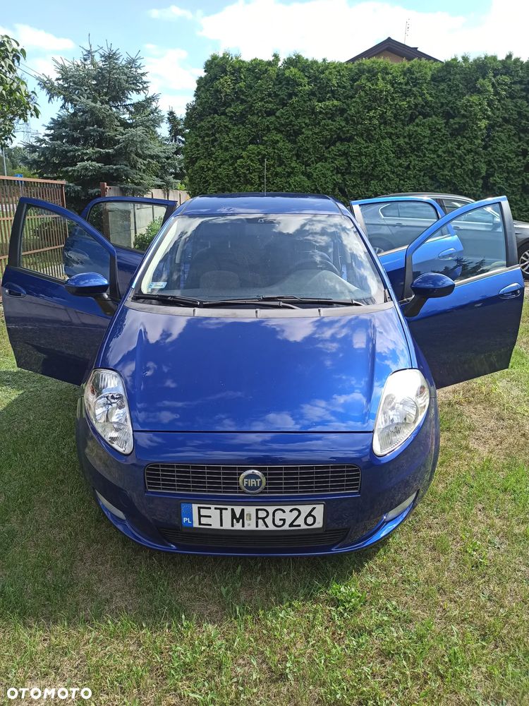 Fiat Grande Punto - 2