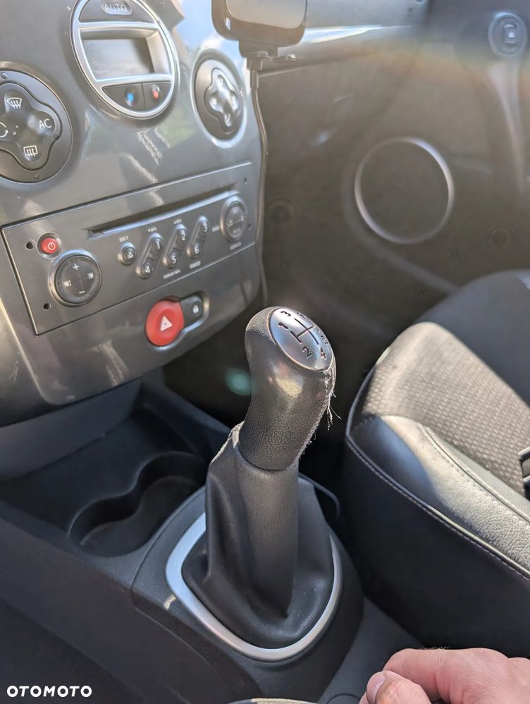 Renault Clio 1.5 dCi Extreme - 33