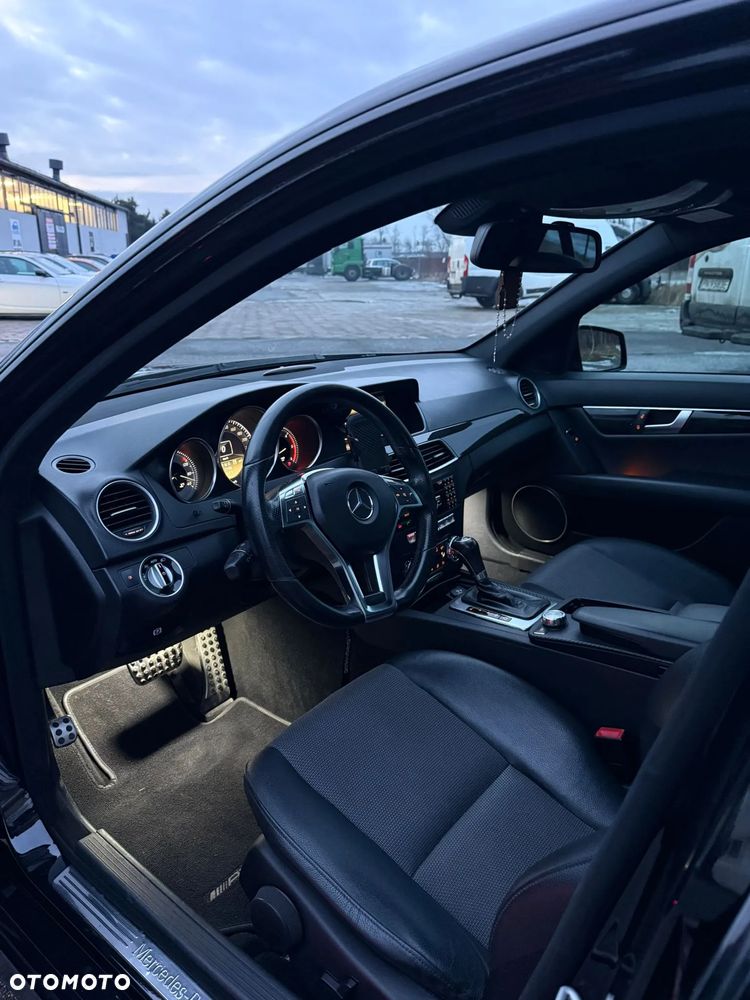 Mercedes-Benz Klasa C 350 CDI BlueEff Avantgarde - 7