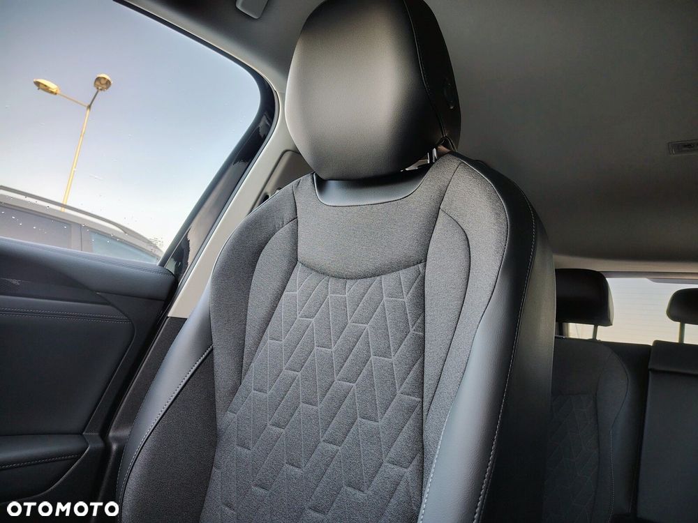 Volkswagen Tiguan - 15