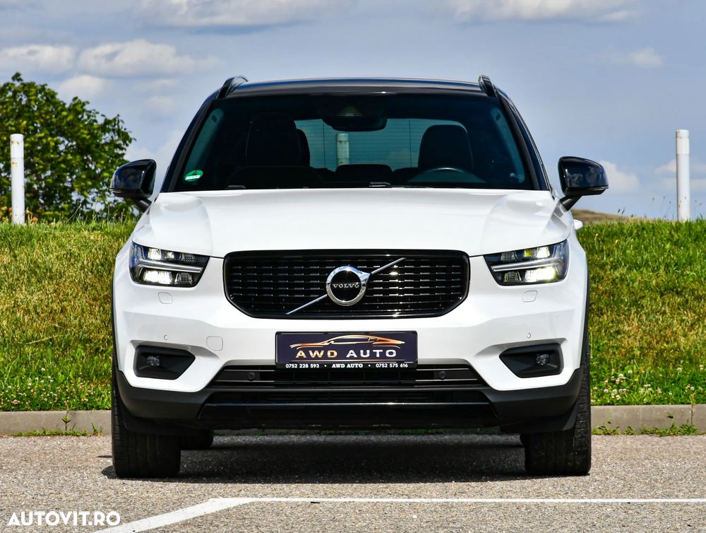 Volvo XC 40 D4 AWD Geartronic R-Design - 28