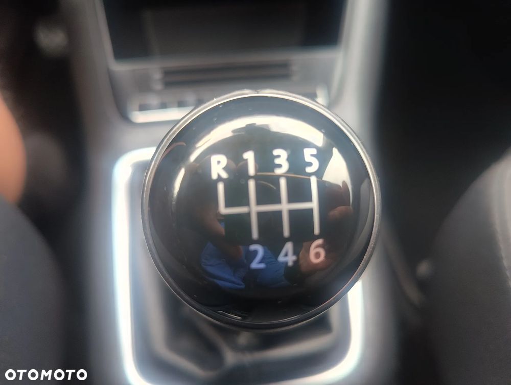 Volkswagen Tiguan 2.0 TDI DPF BlueMotion Technology Sport & Style - 31