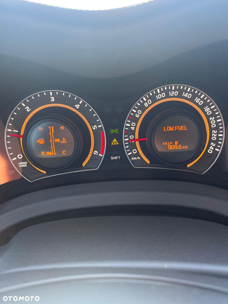 Toyota Auris 1.4 D-4D Luna - 14
