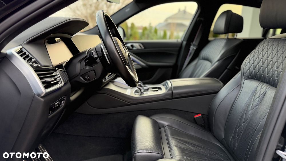 BMW X6 xDrive40d mHEV - 21