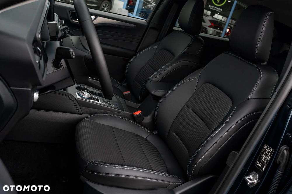 Ford Kuga 2.5 FHEV FWD Titanium X - 20