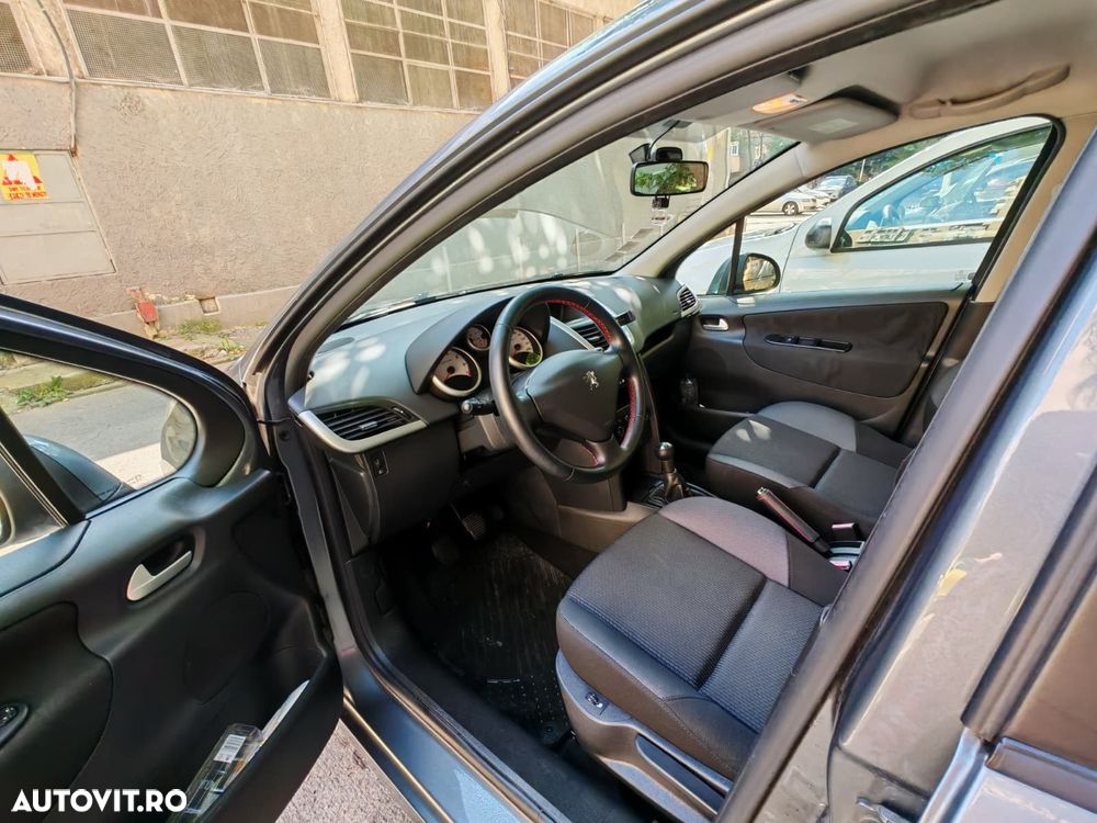 Peugeot 207 1.4 E Acces - 23