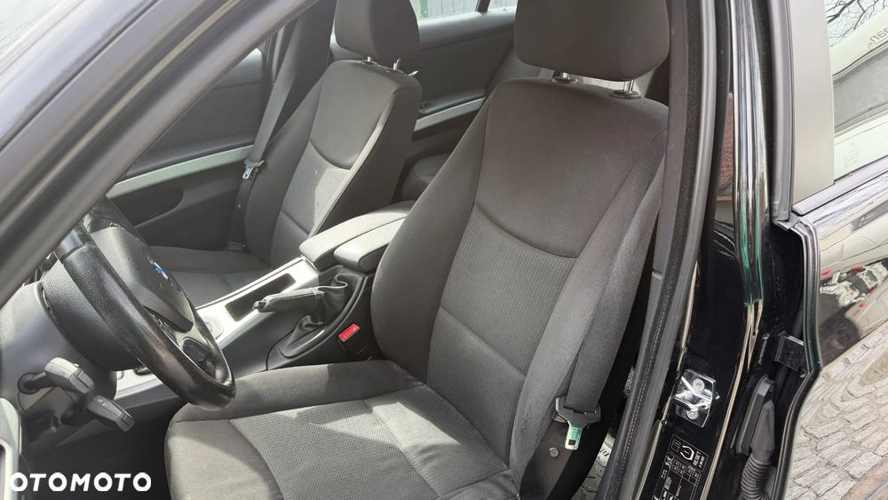 BMW Seria 3 - 13
