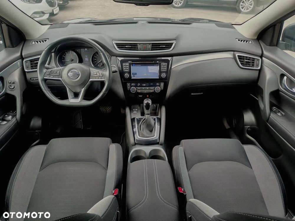 Nissan Qashqai - 8
