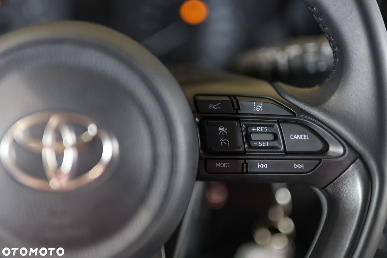 Toyota Yaris - 15