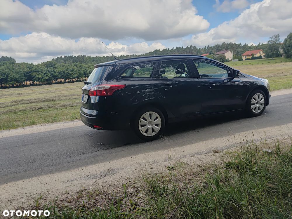 Ford Focus SW - 6
