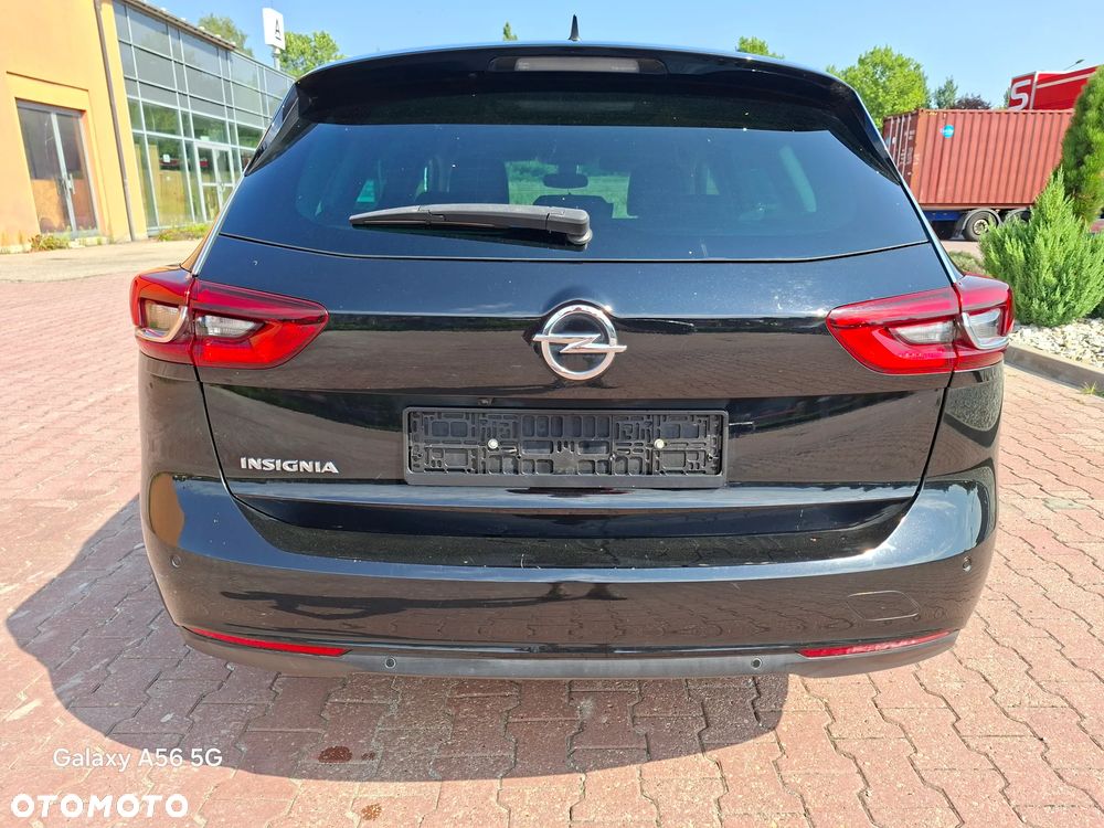 Opel Insignia - 10
