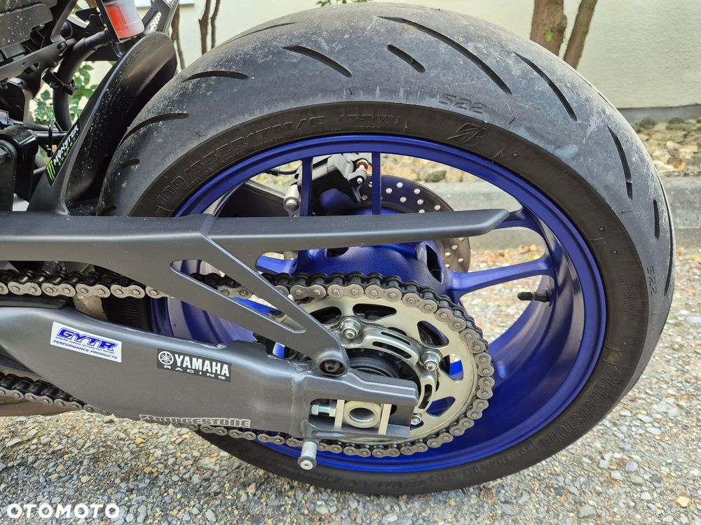 Yamaha MT - 12