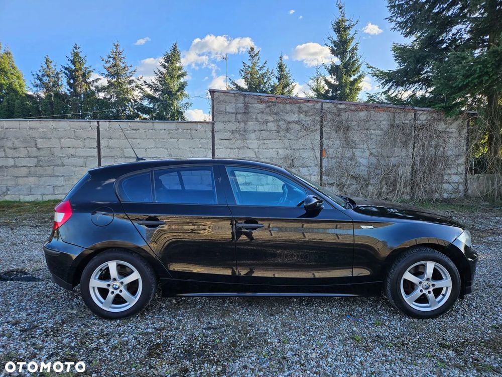 BMW Seria 1 116i - 6