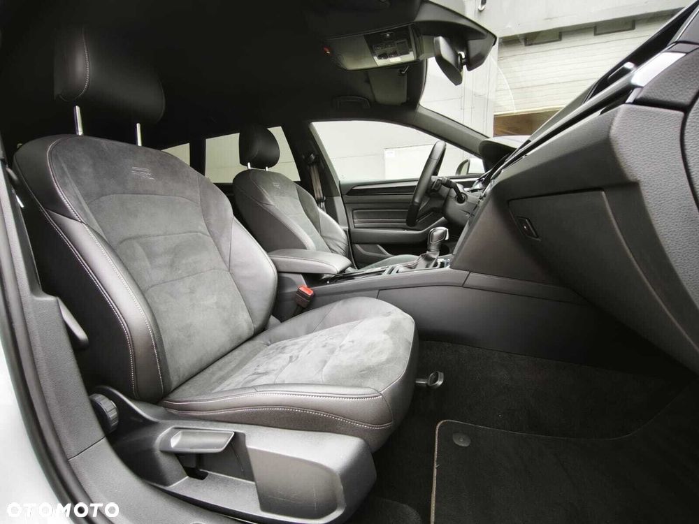 Volkswagen Arteon Shooting Brake 2.0 TDI 4Motion R-Line DSG - 19