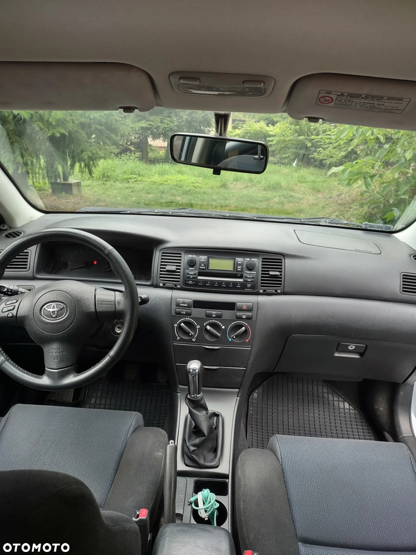 Toyota Corolla - 14