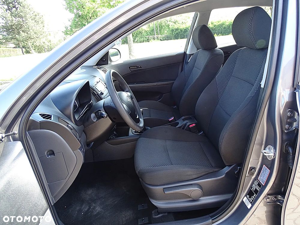 Hyundai i30 1.4 Edition Plus - 5