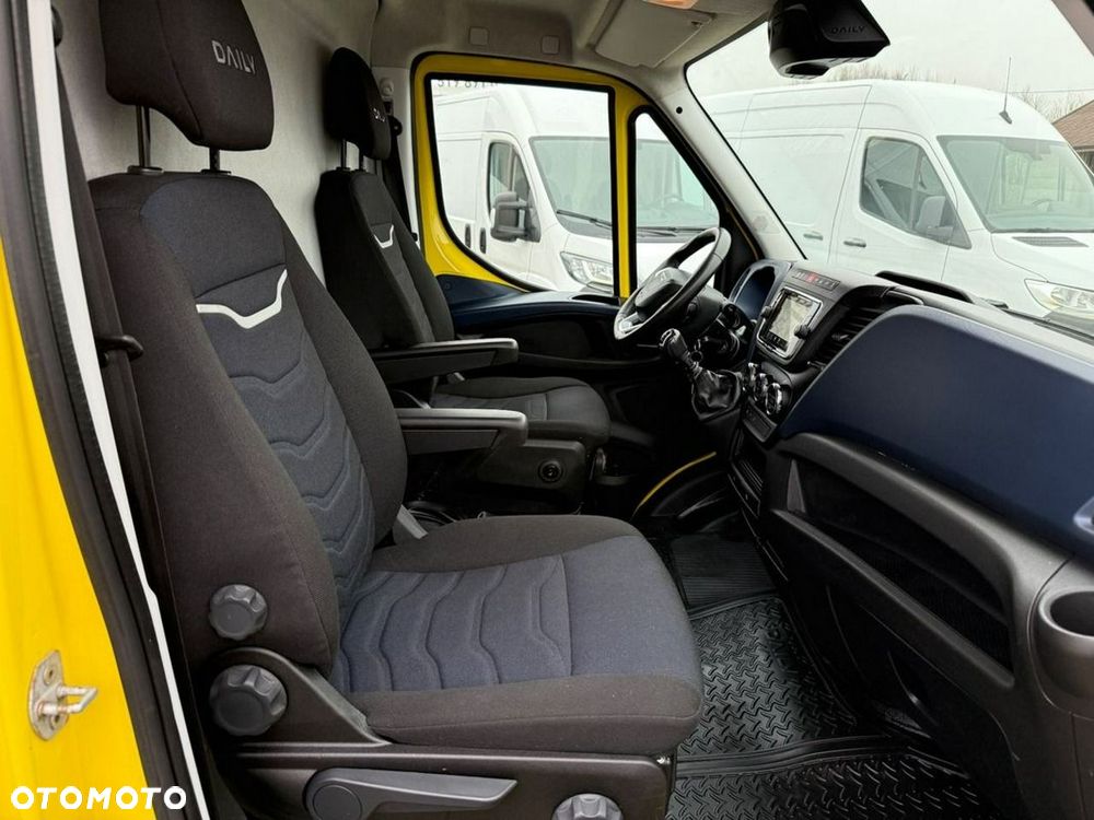 Iveco 2020/Daily/Winda BAR/Średni/manual/Klima/Tempomat/Business Pakiet - 27