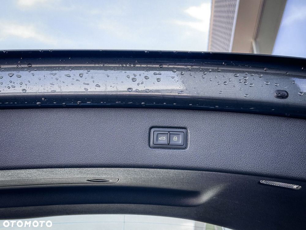 Audi Q7 - 12