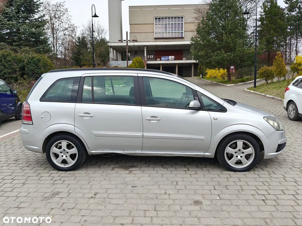 Opel Zafira 1.9 CDTI - 2