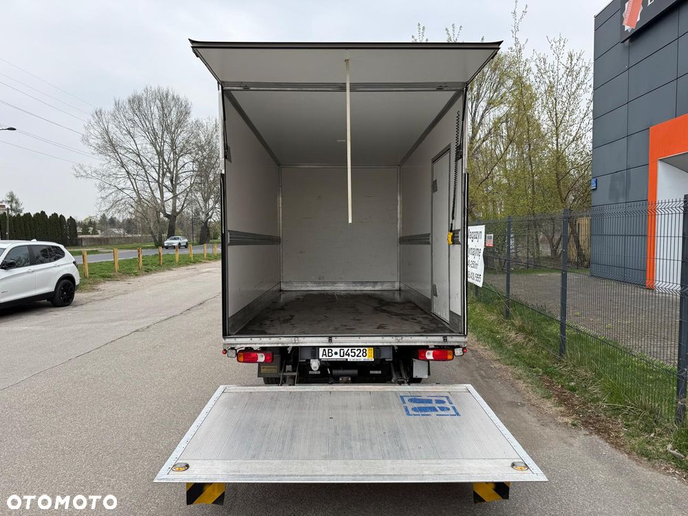 Iveco Daily 35S180, 3.0 180KM, Kontener+winda, HiMatic, Bardzo zadbany - 12