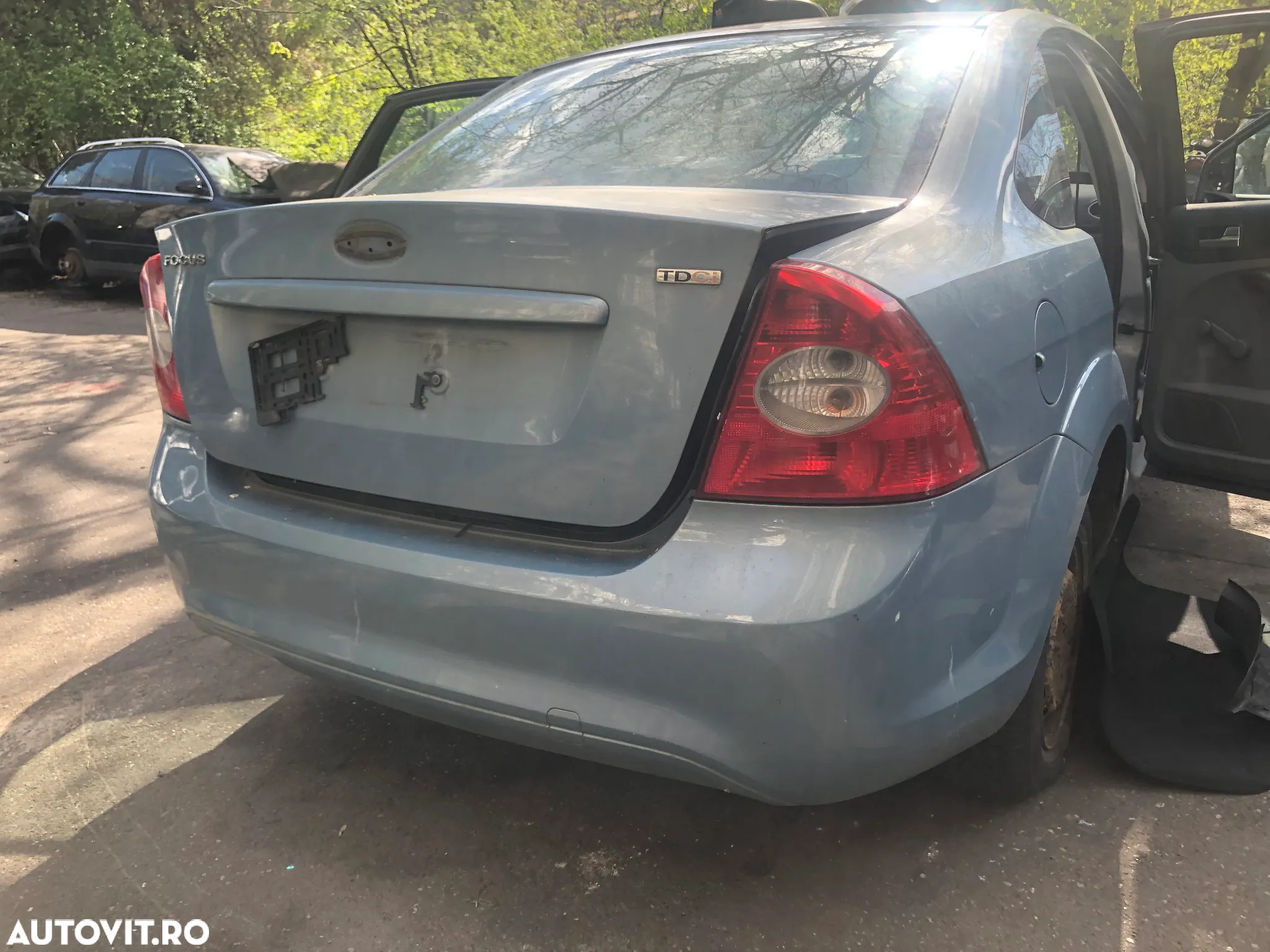 Bara spate Ford Focus sedan limuzina 2008 bleo - 6