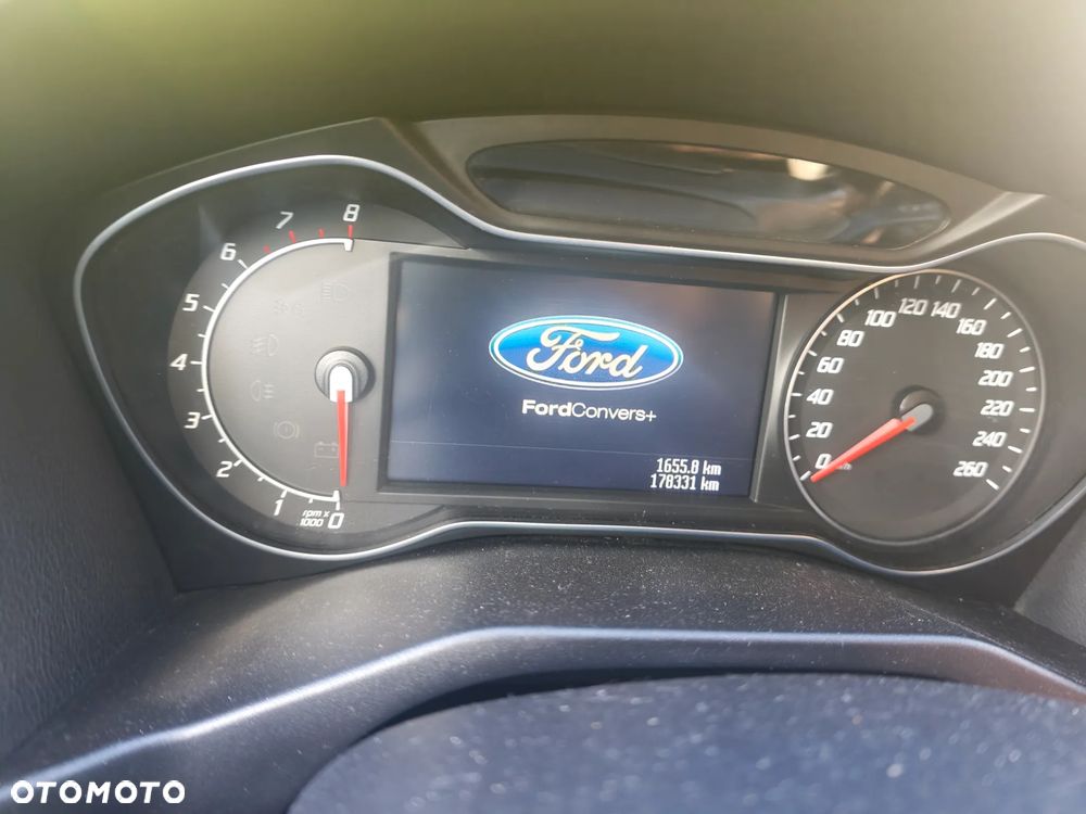 Ford Mondeo 2.0 EcoBoost Titanium S - 17
