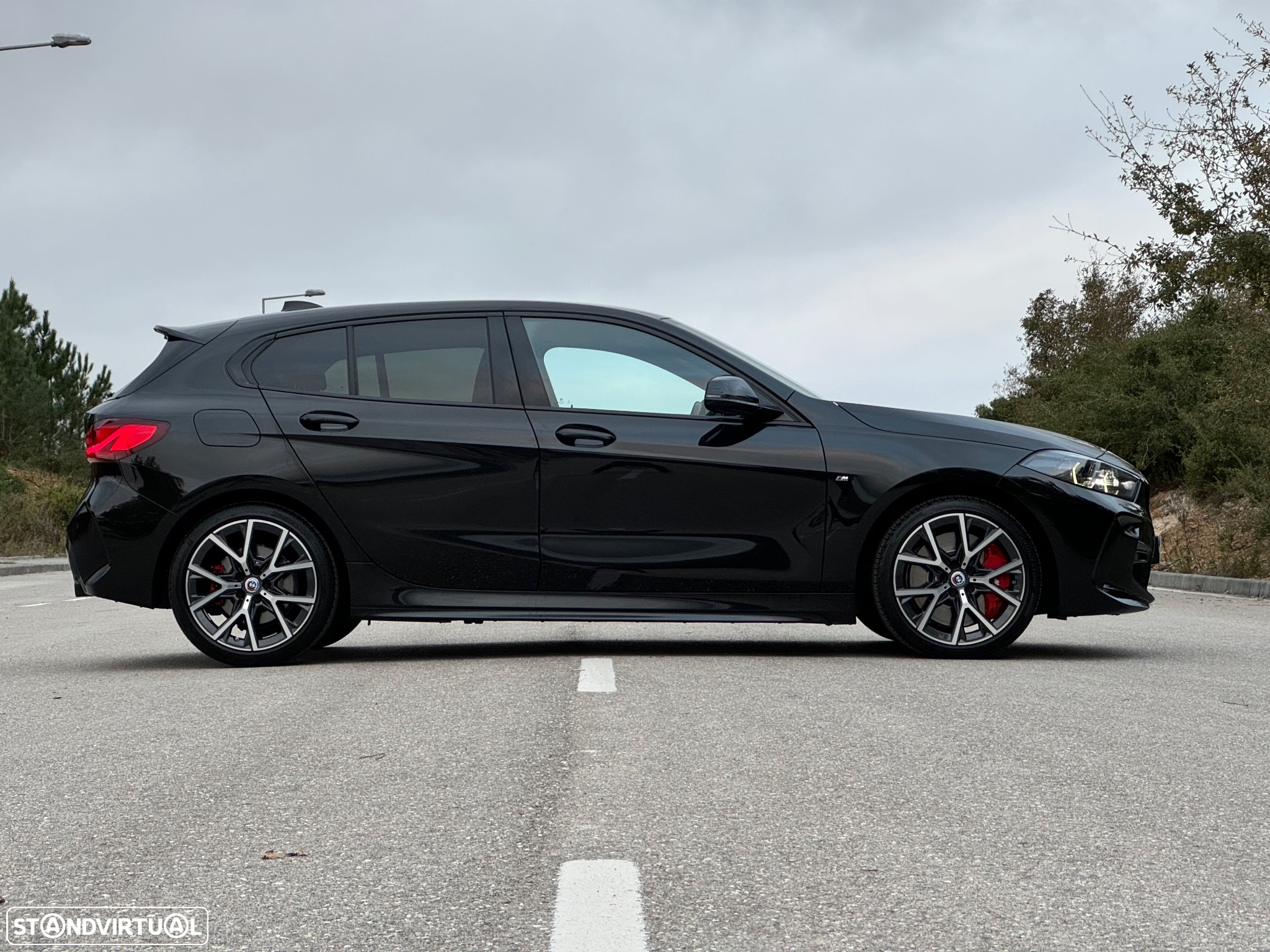 BMW 116 d Pack 50 anos M Auto - 3