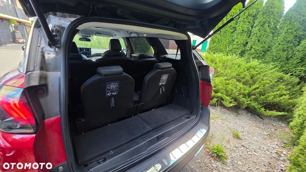 Peugeot 5008 - 19