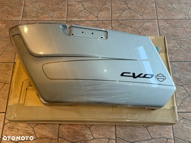 KUFER BOCZNY PRAWY / LEWY HARLEY TOURING CVO 2023- - 19