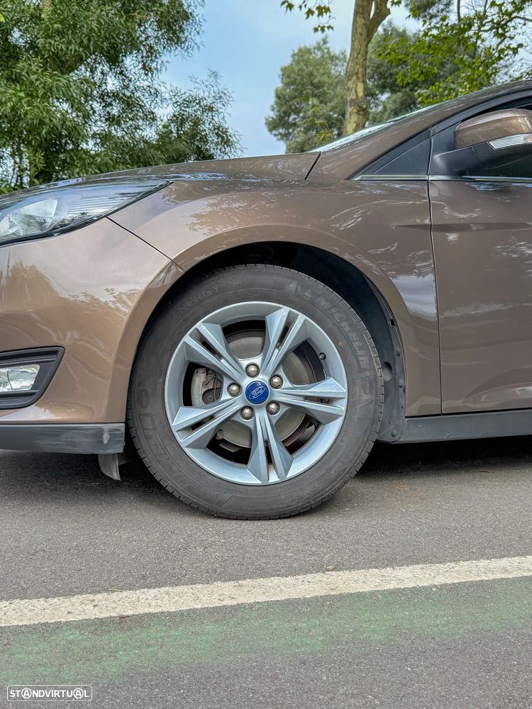 Ford Focus 1.0 SCTi Titanium - 2
