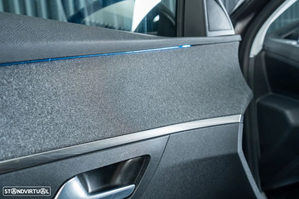 Peugeot 3008 1.6 Hybrid Allure Pack e-EAT8 - 7