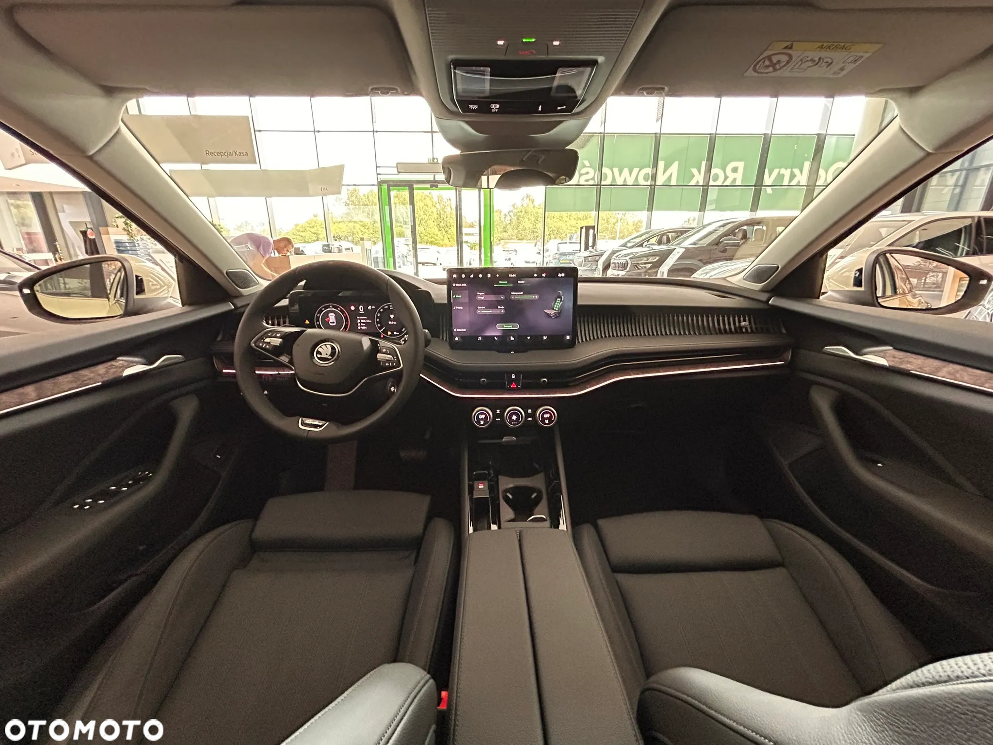 Skoda Superb 2.0 TDI SCR 4x4 L&K DSG - 27