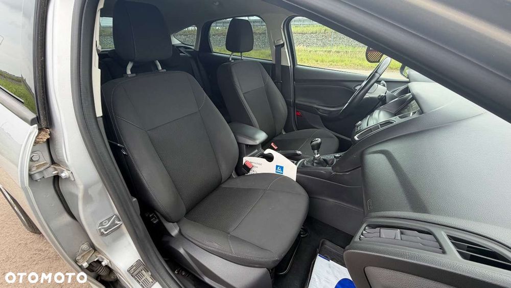Ford Focus 1.5 EcoBlue Start-Stopp-System COOL&CONNECT - 28