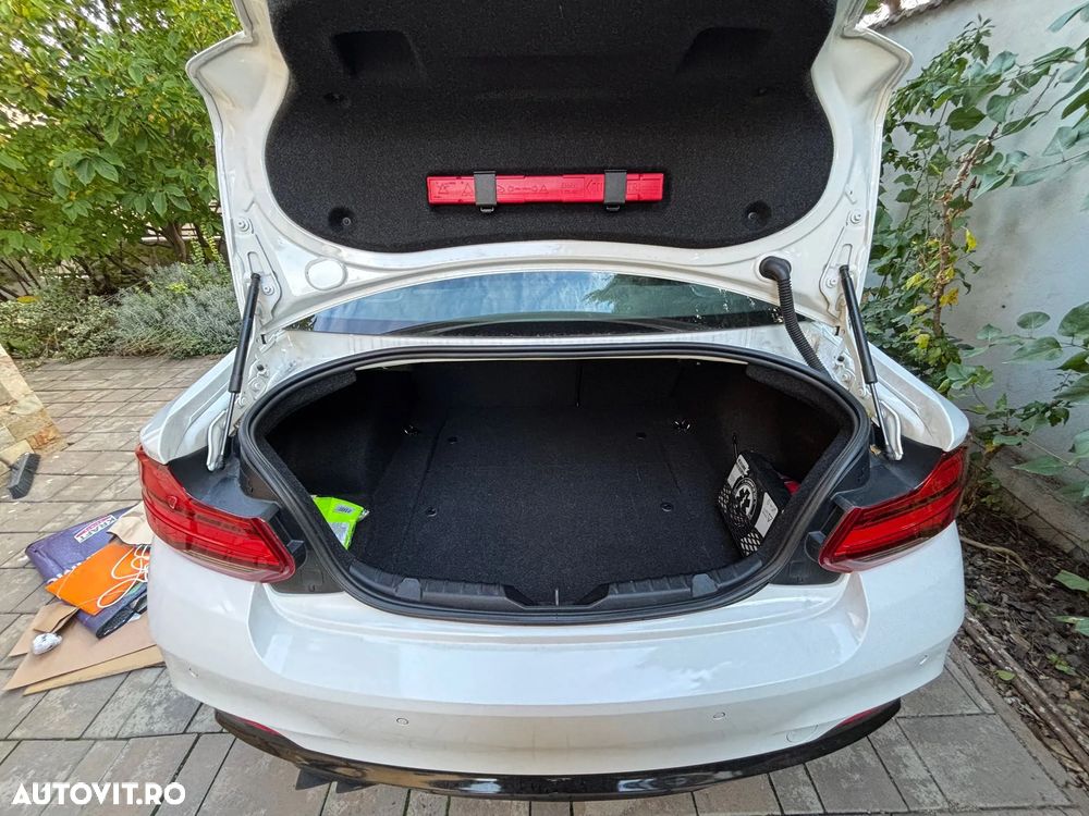 BMW Seria 2 218d Coupe - 5