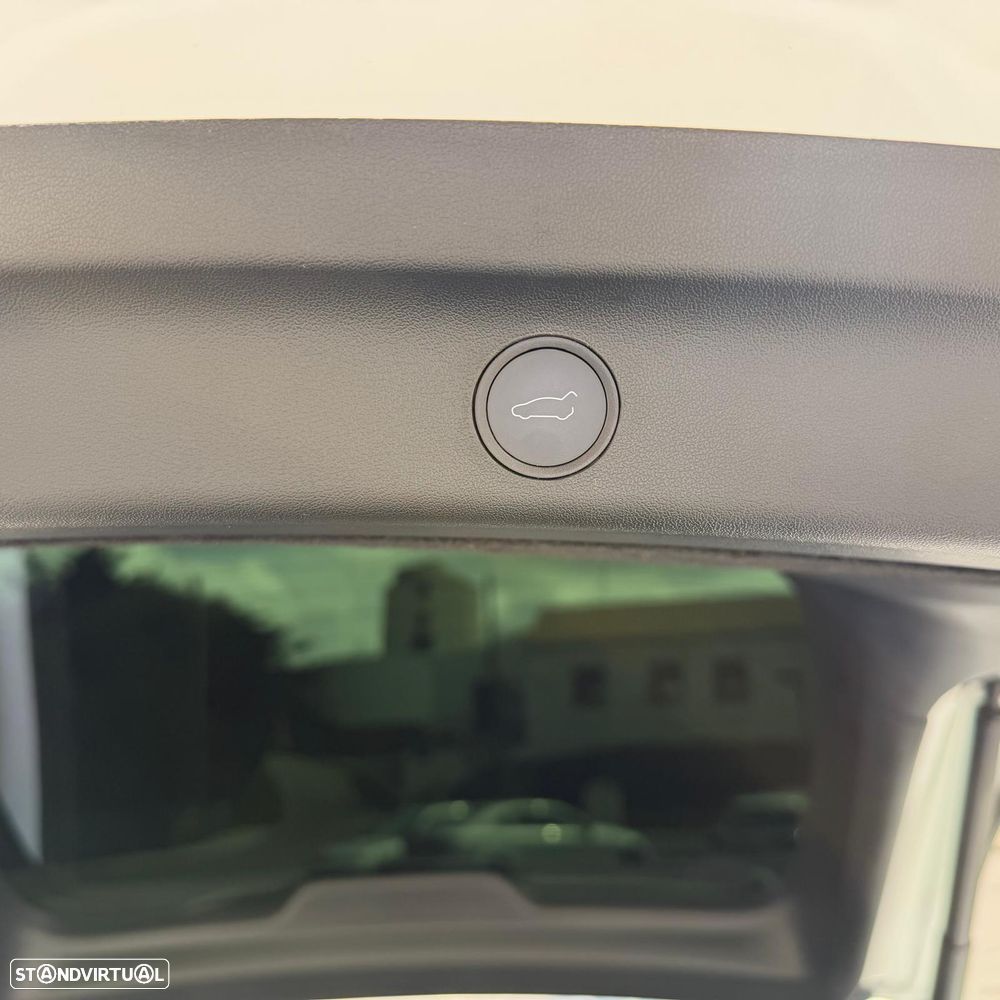 Tesla Model Y Long Range Tração Integral - 15