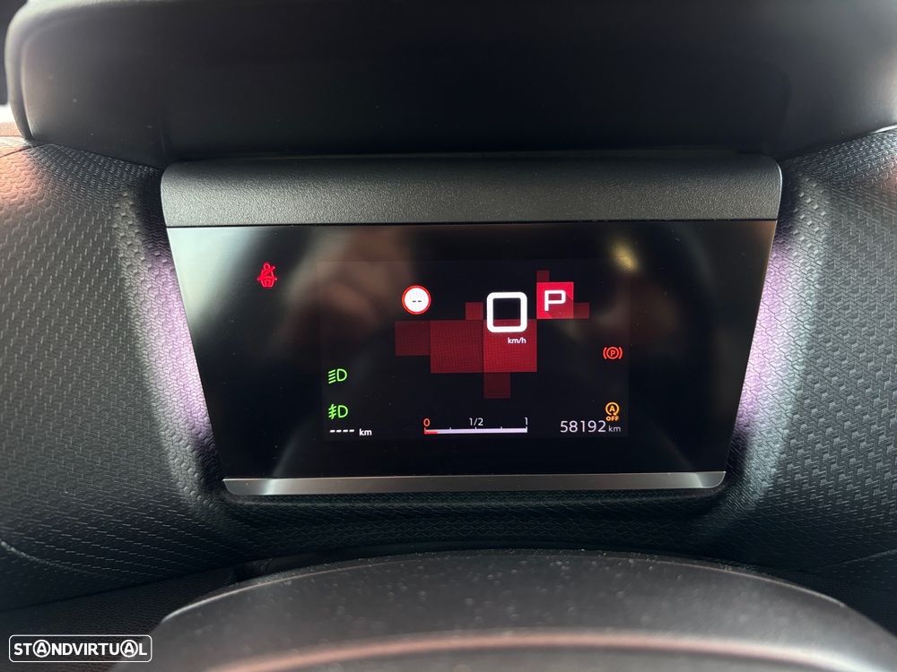 Citroën C4 1.2 PureTech Shine EAT8 - 6
