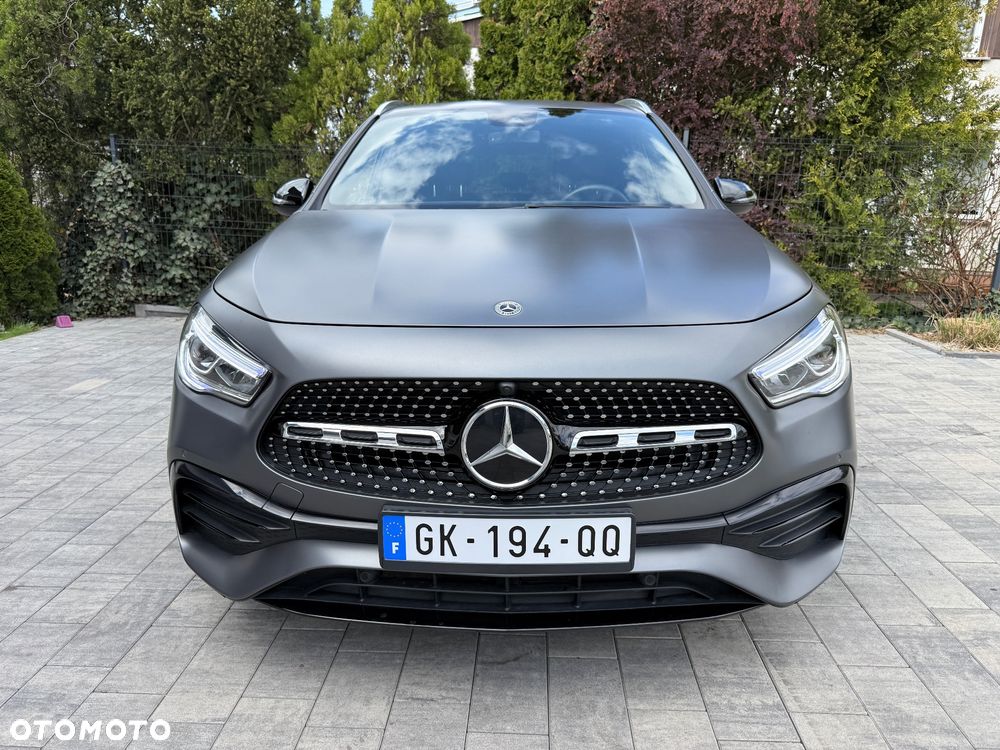Mercedes-Benz GLA 200 d AMG Line - 14