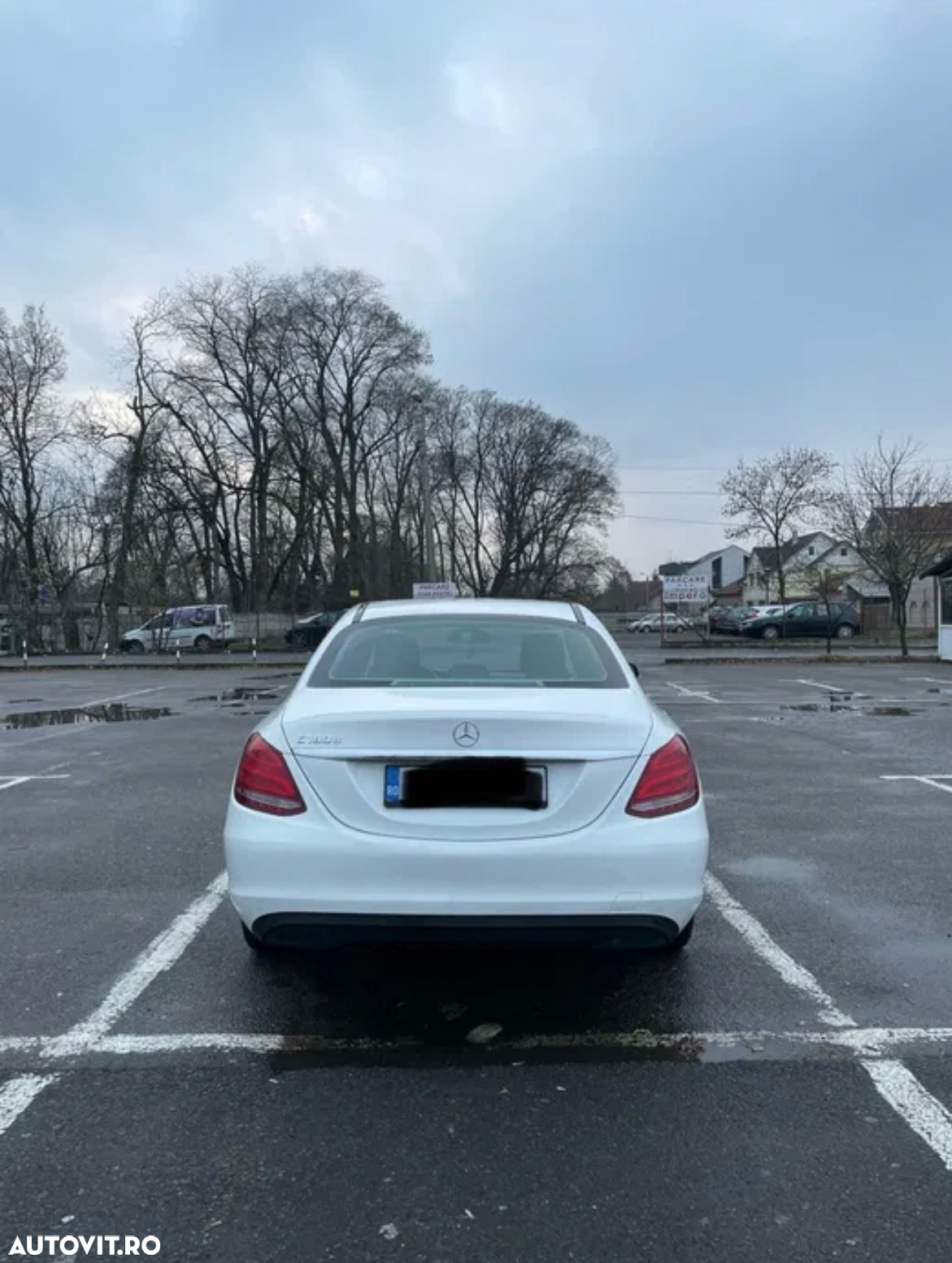 Mercedes-Benz C - 4