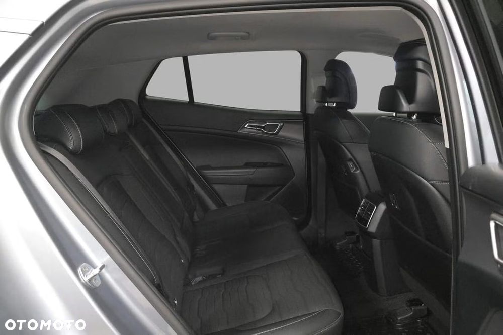 Kia Sportage 1.6 T-GDI PHEV Business Line 4WD - 14