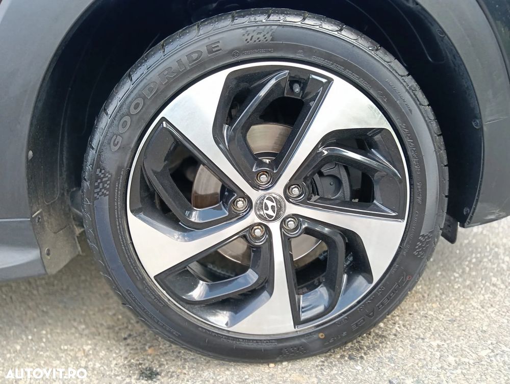 Hyundai Tucson blue 1.7 CRDi 2WD Style - 35