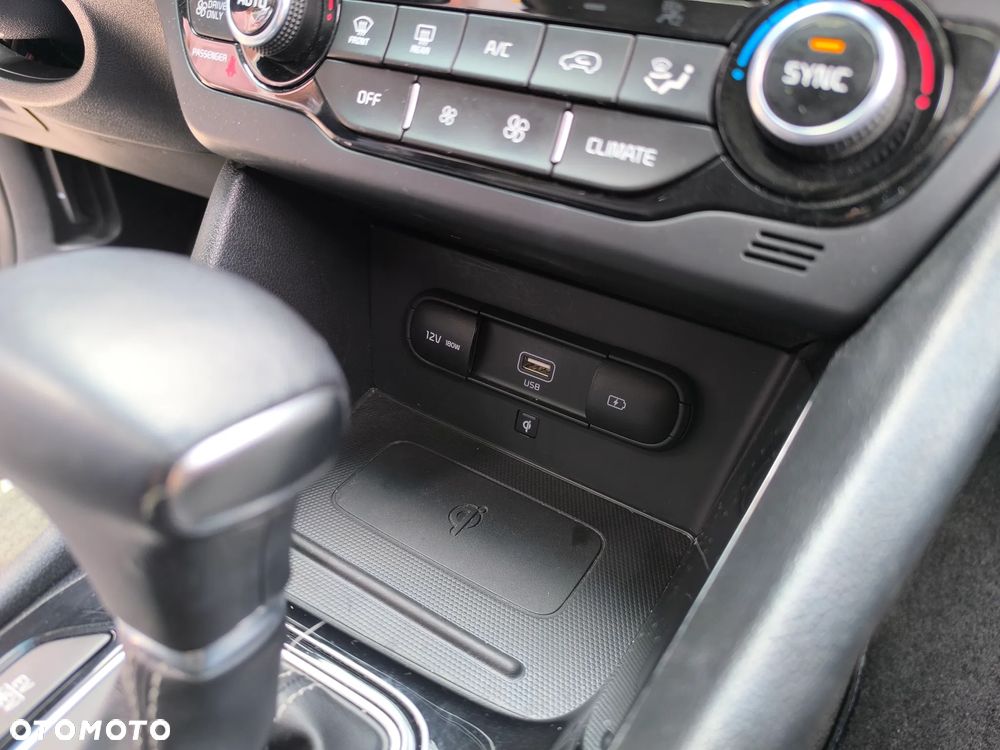 Kia Niro - 23